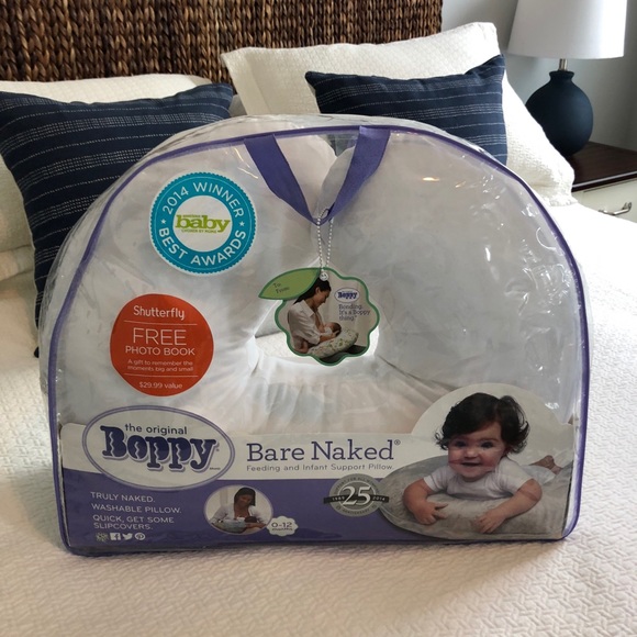 white boppy pillow